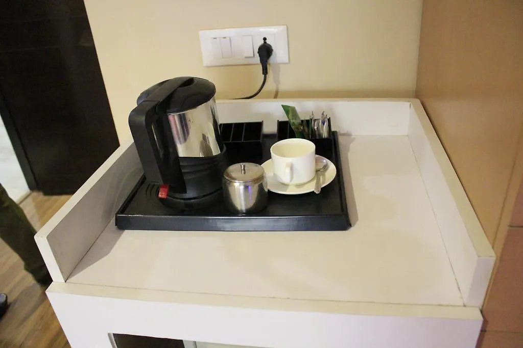 Corporate Prime-Huda City Centre Gurgaon Guest house