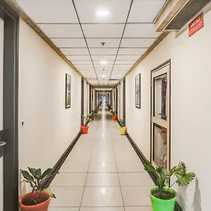 Collection O Limewood *** Gurgaon