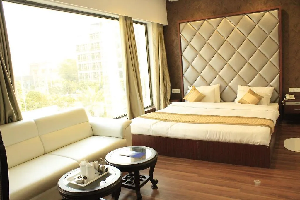 Corporate Prime-Huda City Centre Gurgaon 3*,  India
